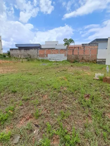 Terreno com 300 m² no Residencial Morada dos Nobres - Ponta Negra - Venda