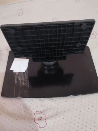 Base TV LG 32 MGJ627044