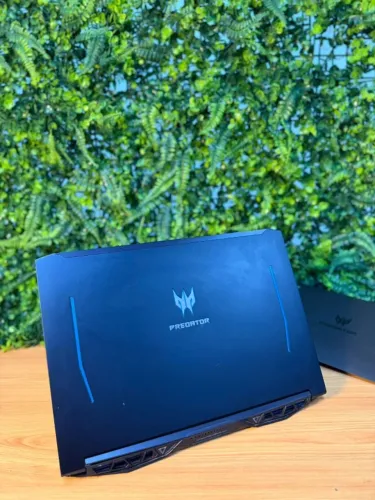 Notebook Gamer Predator Helios 300   Processador: i7-9750 2.66Ghz    16GB DDR4 128GB SSD N