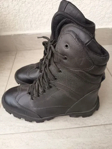 Bota operacional