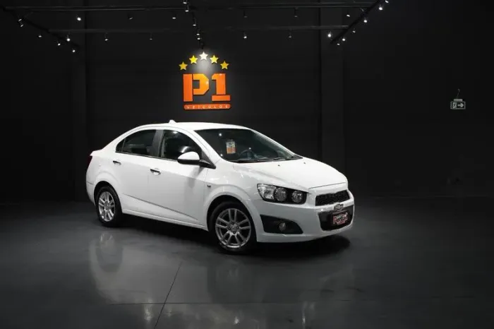Chevrolet Sonic HB LTZ 1.6 16V Flexpower 5P Mec. 2014