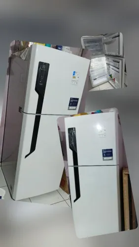 Vendo/troco Geladeira Electrolux 432L 110v na garantia da loja Entrego
