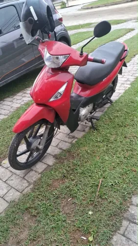 Vendo moto Bis 2010 vermelha