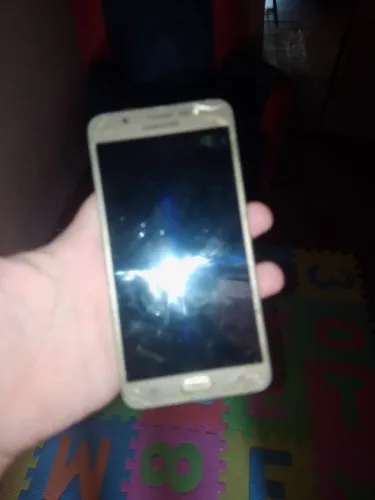 Samsung Galaxy J7 Metal