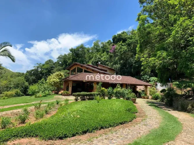 Sítio com 6 quartos à venda, 35000 m² por R$ 5.800.000 - Bairro Itaoca - Guararema/SP