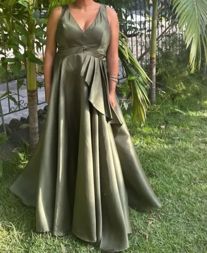 Vestido festa verde oliva
