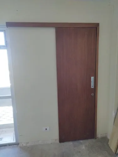 Porta de correr 70x2.10