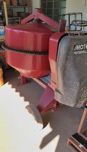 Oportunidade: Betoneiras 400L - Motor1000