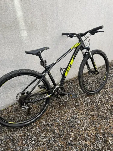 Bicicleta GT Sport