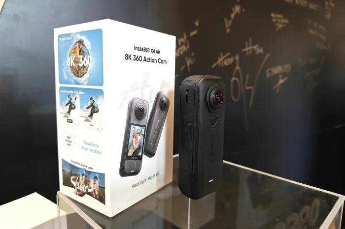 Câmera de ação 8k Insta360 X4 Air lacrada