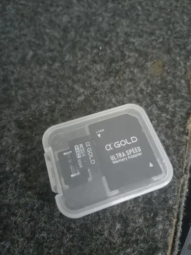 Cartões de Memória + Adaptador USB