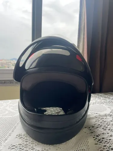 Vendo capacetes