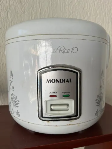 Panela de arroz elétrica 