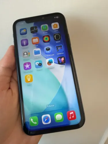 iPhone 11 128GB Preto