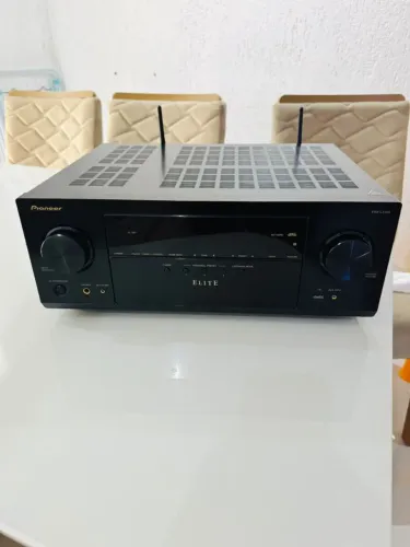 Receiver Piooner Elite VSX LX104