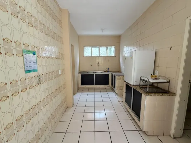 Casa para Venda em Fortaleza, Benfica, 2 dormitórios, 2 suítes, 1 banheiro, 2 vagas