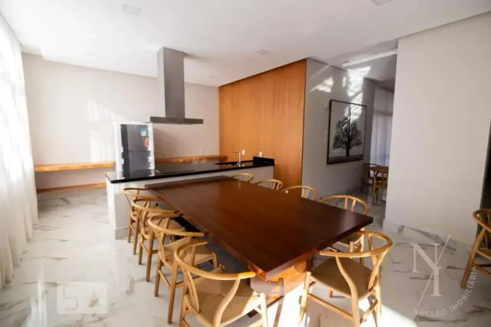 Studio Mobiliado com Sacada, Dormitório separado e Lazer Completo para Locação