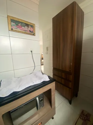 Armário semi novo