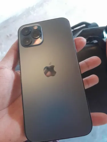 Vendo iPhone 12 pro