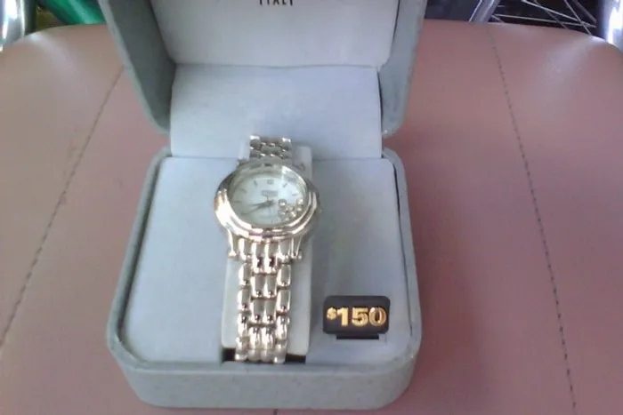 Relógio Feminino Quartz Gianfranco Ruffini Italy Novo