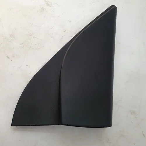 Acabamento interno do retrovisor eletrico Nissan march