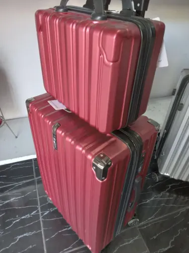 MALA 1 LINHA COM FRASQUEIRA 23KG