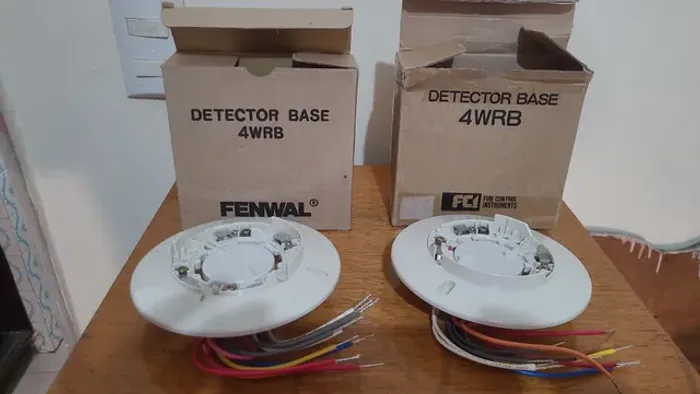 Detector base 4WRB Fenwal e FCI