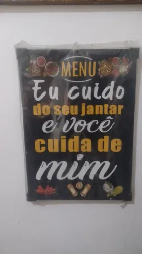 Quadro material alumínio frase tema cozinha