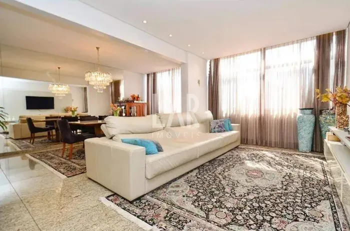 Apartamento à venda, 4 quartos, 1 suíte, 2 vagas, Lourdes - Belo Horizonte/MG