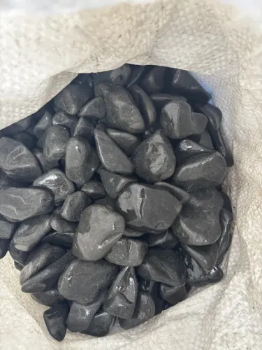 Seixo preto e cinza