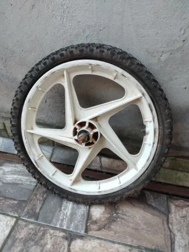 Roda de Nylon Antiga Caloicross aro 16 traseira retirar na Zona Sul São Paulo