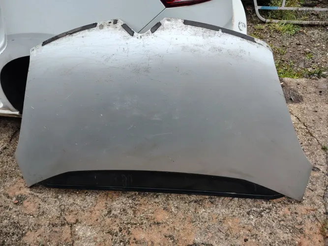 Capô dianteiro Citroen C4 Grand Picasso ano 2008 A 2014 original com detalhe 