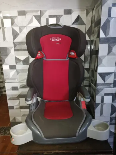 Cadeira Infantil Graco Junior. Assento de elevação