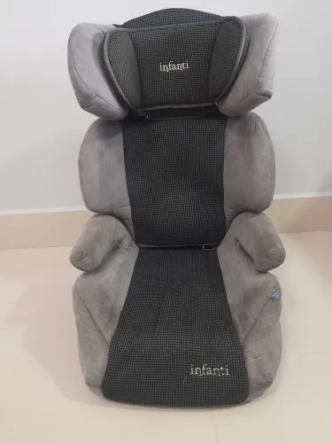 Vendo cadeirinha infantil marca Infanti