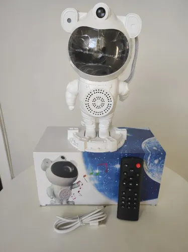 Luminária Astronauta Criativa
