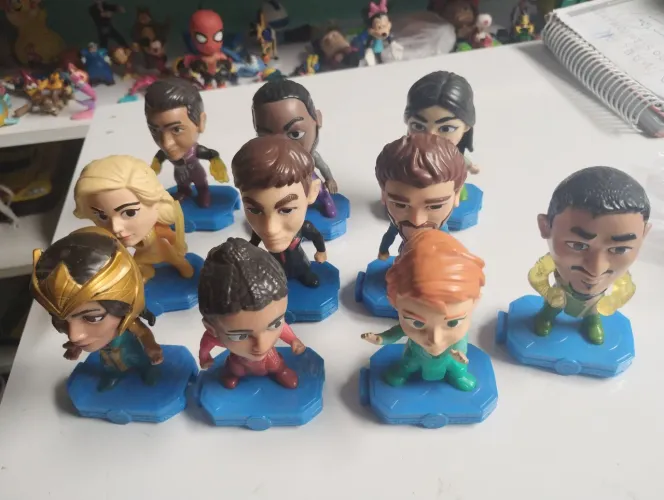 Bonecos Marvel - Edição Limitada unidade