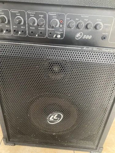 Caixa amplificada Ll 500 (LL Áudio)