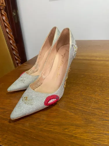 Salto alto Luiza Barcelos