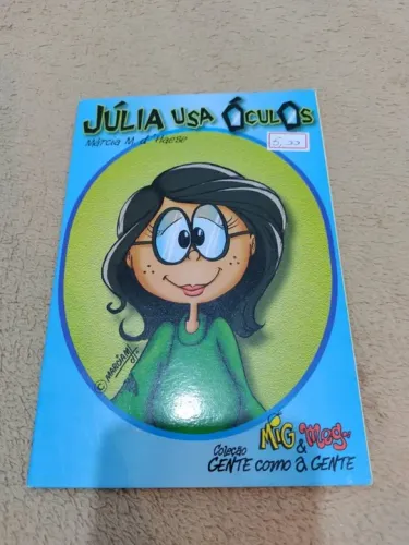 Livro Júlia usa óculos