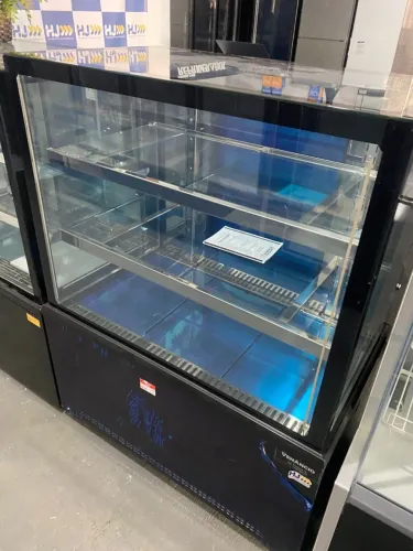 NZ. Vitrine refrigerada 1 metro com desembaçador VENÂNCIO
