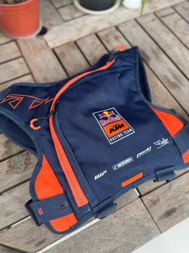 Mochila de hidratação Ogio Ktm Factory - Dakar Redbull