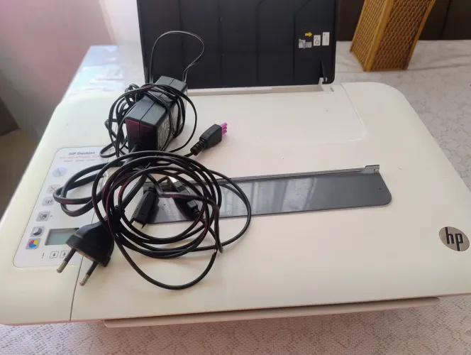Impressora hp Deskjet 2546
