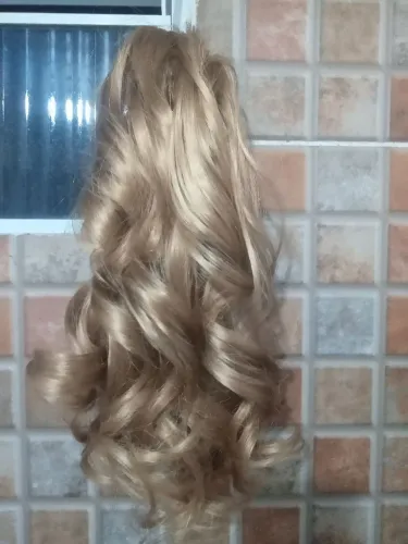 extençao de cabelo cacheado loiro