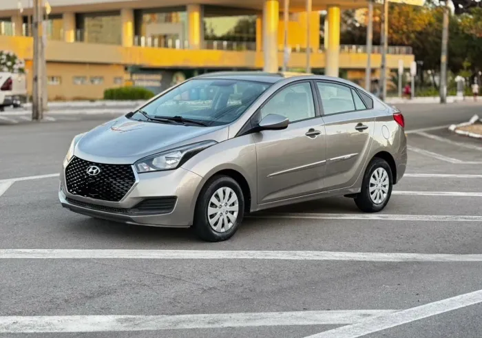 Hyundai HB20S Unique 1.0 Flex 12V Mec. 2019