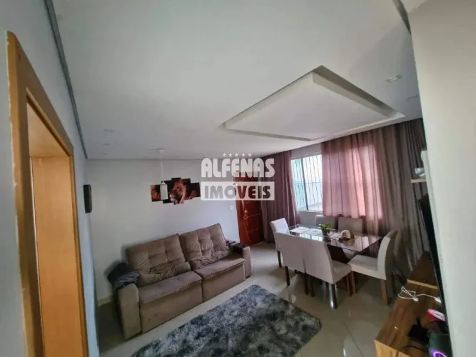 Apartamento à venda 2 quartos no Bairro Jardim