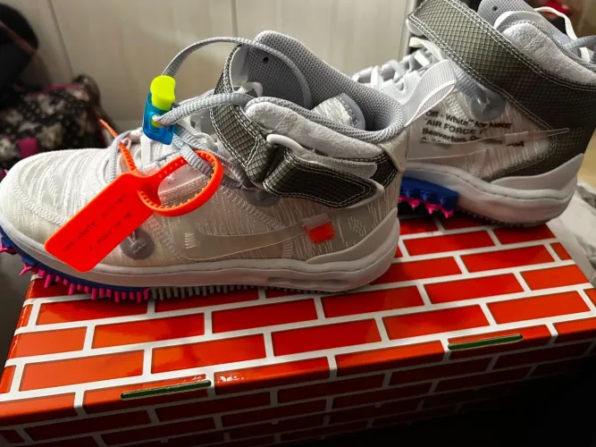 Nike Air Force 1 Off-White N37 zerado *Leia o Anúncio*