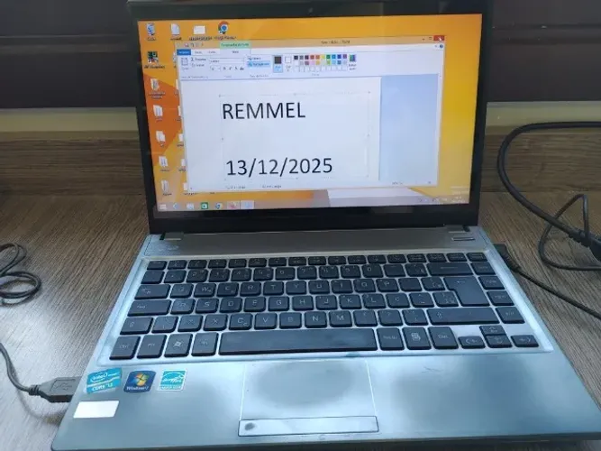 Notebook LG p430 drive dvd i3 2310M2.1GHz 8 Gb 3 slot usb 1 slot SD, 1 slot Hdmi