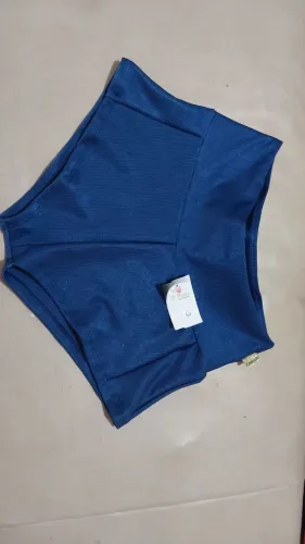 Short Hot Pants Canelado Modelo Universitário<br>Cós Alto Zero Transparência