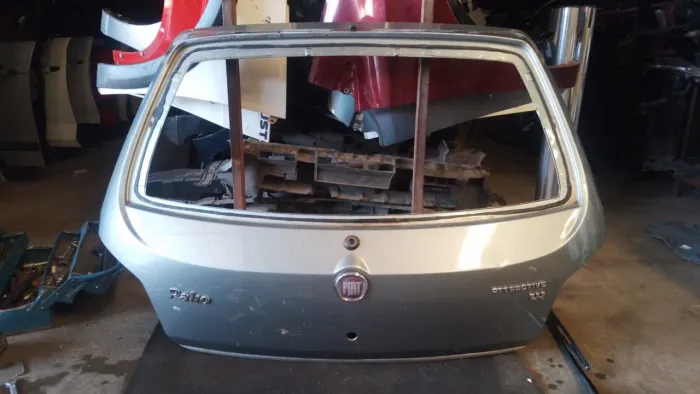 Tampa Traseira Fiat Palio G4 Attractive Original 