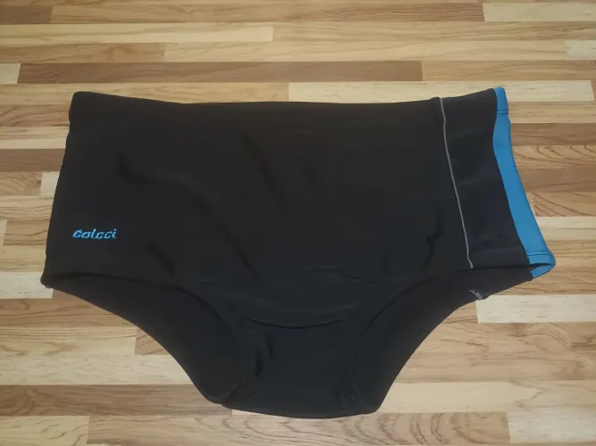 Sunga Colcci lisa preta com Recortes - Azul